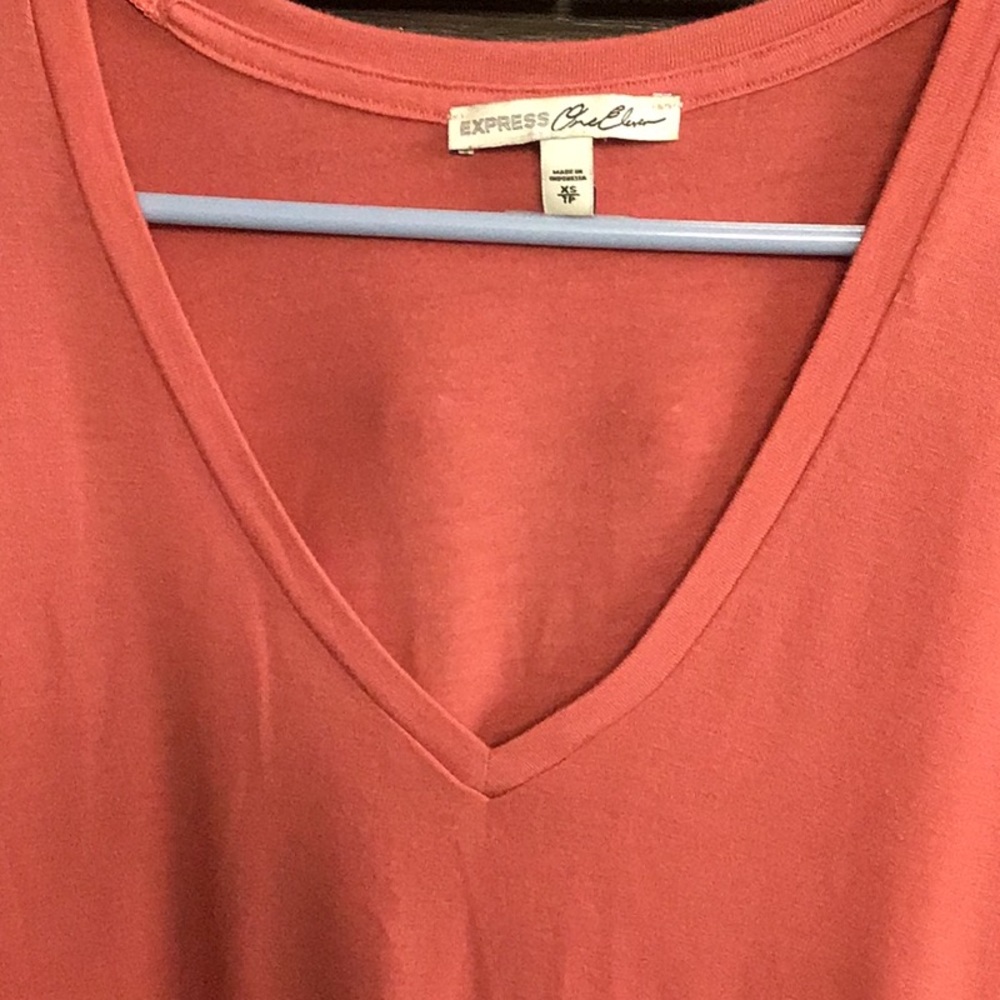 Express pullover shirt. - Picture 3 of 4